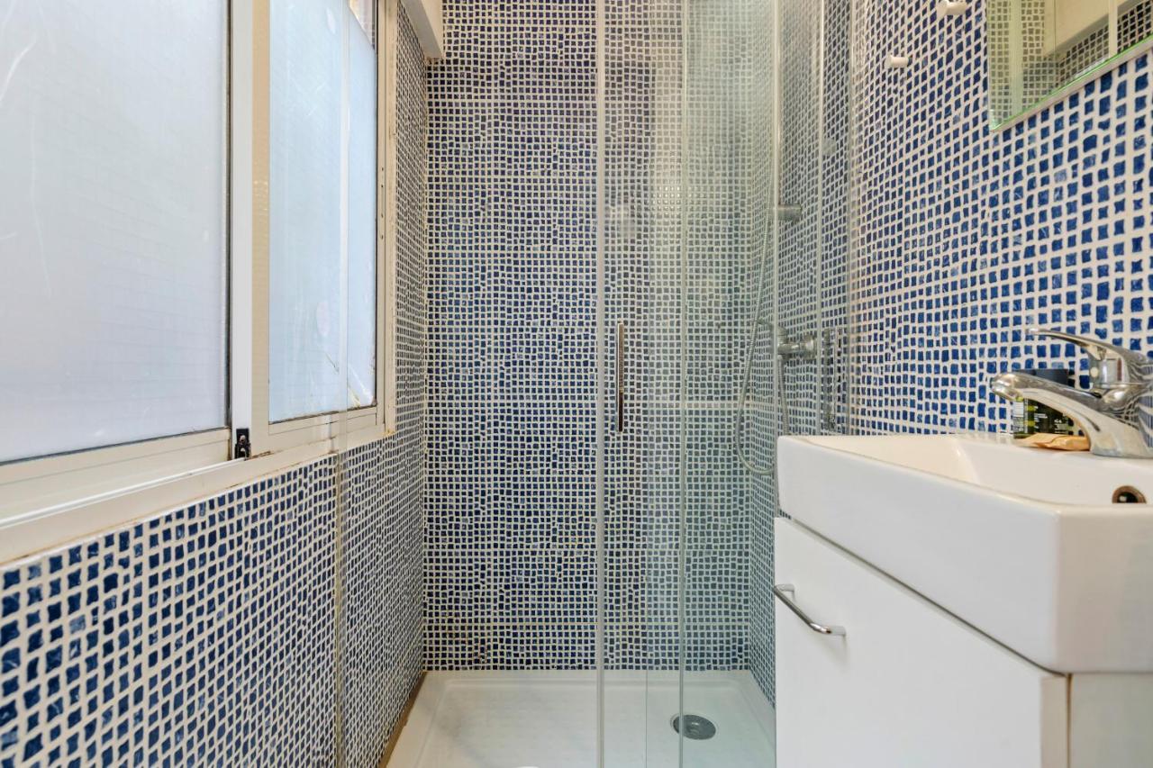 Flateli Poble Sec Apartment Barcelona Bagian luar foto