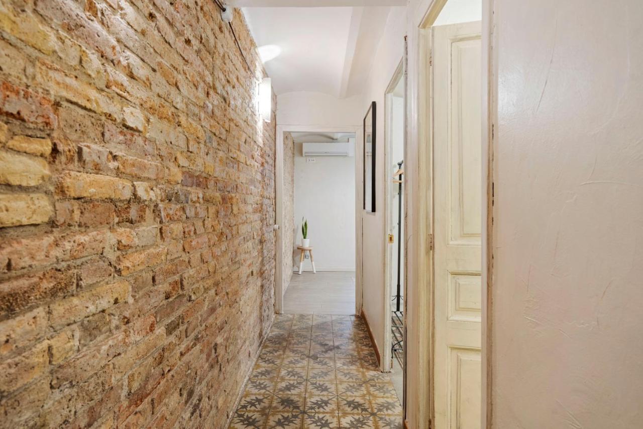 Flateli Poble Sec Apartment Barcelona Bagian luar foto