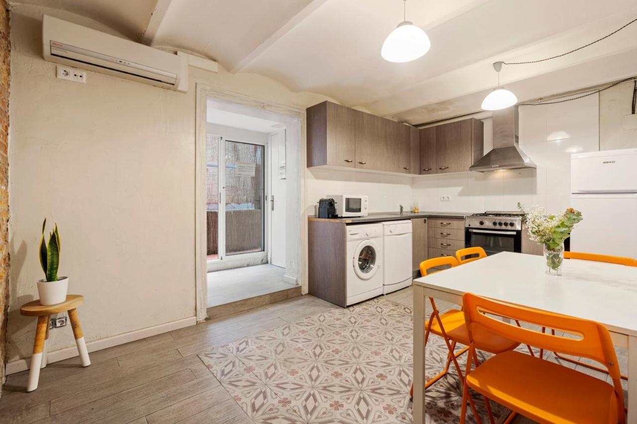 Flateli Poble Sec Apartment Barcelona Bagian luar foto